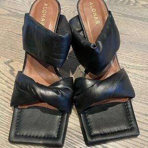 Alohas - Twist Strap Mule - black - worn once